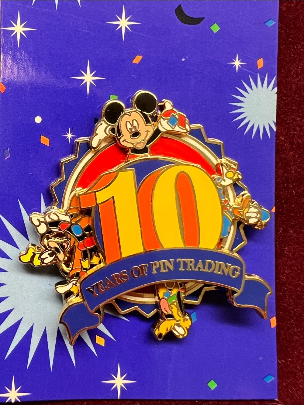 Collector’s DISNEY 10th Anniversary Spinner Pin in ORIGINAL package NWT
